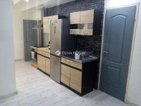 Eladó családi ház, Zsirán 66.9 M Ft, 3 szobás