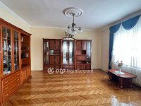 Eladó családi ház, Egerben 149.9 M Ft, 4 szobás