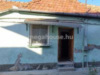 Eladó családi ház, Budaörsön 27.9 M Ft, 2 szobás