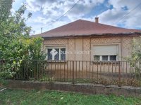Eladó családi ház, Előszálláson 30.5 M Ft, 2 szobás