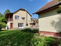Kiadó családi ház, albérlet, Kapolyon 293 E Ft / hó, 3 szobás