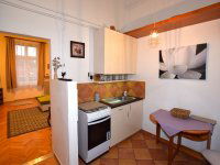 Kiadó téglalakás, albérlet