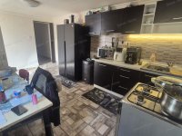 Eladó családi ház, Kecskeméten 13.5 M Ft, 3 szobás