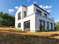 Eladó családi ház, Velencén 159 M Ft, 3+2 szobás