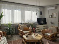 Eladó családi ház, Székesfehérvárott 135 M Ft, 5 szobás