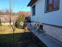 Eladó családi ház, Budaörsön 159.9 M Ft, 6 szobás