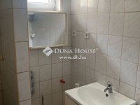 Eladó ipari ingatlan