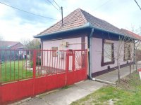 Eladó családi ház, Izsákon, Széchenyi utcában 14.8 M Ft