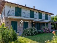 Eladó családi ház, Visegrádon 562.5 M Ft, 4 szobás