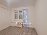 Eladó téglalakás, Jászberényben 29.5 M Ft, 2 szobás