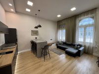 Kiadó téglalakás, albérlet, VI. kerületben, Szófia utcában