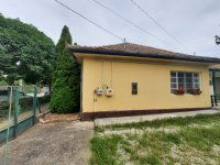 Eladó családi ház, Balatonszárszón 80 M Ft, 5 szobás
