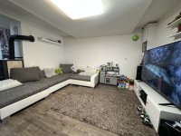 Eladó családi ház, Sáregresen 29.9 M Ft, 2 szobás