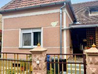 Eladó családi ház