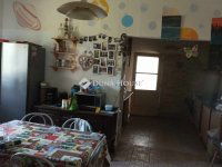 Eladó családi ház, Pécsett 50 M Ft, 5 szobás