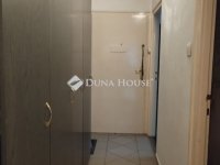 Eladó téglalakás, Székesfehérvárott 48.4 M Ft, 2 szobás