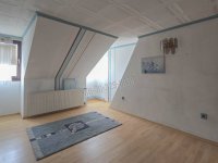 Eladó családi ház, Sopronban 91.9 M Ft, 6 szobás