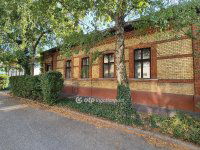 Eladó családi ház, Szentesen 49.9 M Ft, 4 szobás