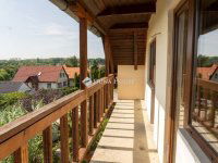 Eladó családi ház, Gödöllőn 169 M Ft, 11 szobás