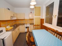 Kiadó panellakás, albérlet, Debrecenben 180 E Ft / hó, 2 szobás