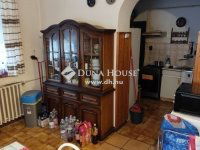 Eladó családi ház, XV. kerületben 110 M Ft, 6 szobás