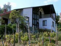 Eladó családi ház, Pécsett 238 M Ft, 6 szobás