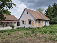 Eladó családi ház, Szentpéterúron 11 M Ft, 3 szobás