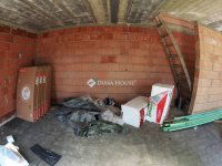 Eladó ikerház, Szegeden 99 M Ft, 3 szobás / költözzbe.hu