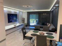 Eladó téglalakás, Balatonfüreden 270 M Ft, 4 szobás