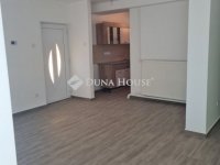 Eladó családi ház, Cegléden 72.99 M Ft, 3 szobás