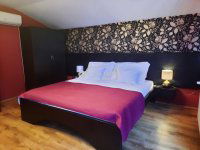 Eladó családi ház, Siófokon 196 M Ft, 7 szobás