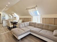 Kiadó téglalakás, albérlet, Debrecenben 250 E Ft / hó, 3 szobás