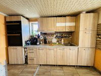 Eladó családi ház, Esztergomban 38.7 M Ft, 2 szobás