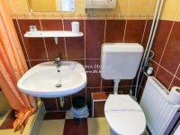 Eladó nyaraló, Fonyódon 512 M Ft, 11 szobás