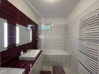 Eladó téglalakás, Zalaegerszegen 89.5 M Ft, 5 szobás