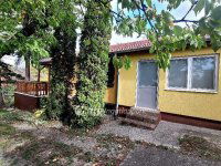 Eladó nyaraló, Balatonkenesén 49 M Ft, 2+1 szobás