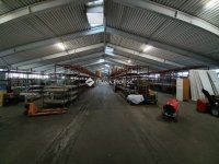 Kiadó ipari ingatlan, Pécsett 999 E Ft / hó