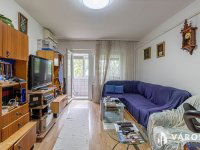 Eladó panellakás, Szegeden 52 M Ft, 3 szobás