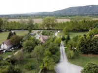 Eladó családi ház, Esztergomban 217.385 M Ft, 8 szobás