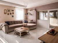 Eladó családi ház, Balatonalmádiban 252 M Ft, 5 szobás