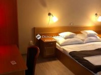 Eladó hotel, Gödön 1050 M Ft, 21 szobás / költözzbe.hu