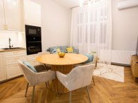 Eladó téglalakás, IX. kerületben 136 M Ft, 3 szobás