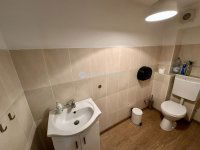 Eladó üzlethelyiség, VI. kerületben 98.9 M Ft