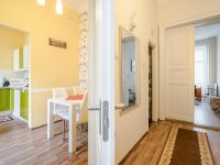 Kiadó téglalakás, albérlet, V. kerületben 380 E Ft / hó