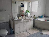 Eladó családi ház, Újlengyelen 195 M Ft, 6 szobás