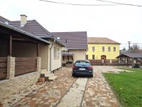 Eladó családi ház, Hosszúhetényen 99 M Ft, 4 szobás