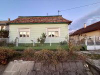 Eladó családi ház