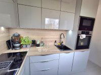 Eladó panellakás, XV. kerületben 76.8 M Ft, 3 szobás