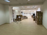 Eladó üzlethelyiség