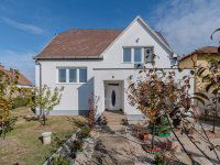 Eladó családi ház